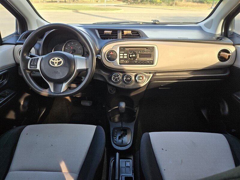 2012 Toyota Yaris 5-Door L - Photo 16 - Garland, TX 75042