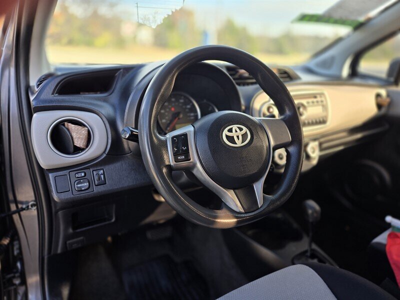 2012 Toyota Yaris 5-Door L - Photo 13 - Garland, TX 75042