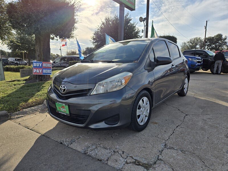 2012 Toyota Yaris 5-Door L - Photo 2 - Garland, TX 75042