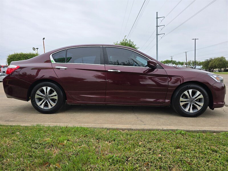 2014 Honda Accord LX - Photo 9 - Garland, TX 75042