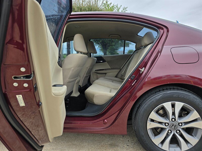 2014 Honda Accord LX - Photo 16 - Garland, TX 75042