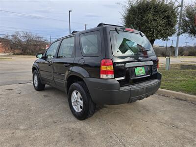 2005 Ford Escape XLS   - Photo 6 - Garland, TX 75042