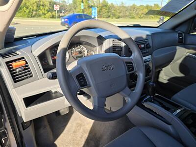 2005 Jeep Grand Cherokee Laredo   - Photo 13 - Garland, TX 75042