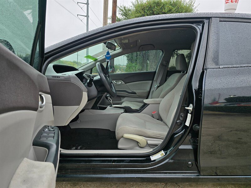 2012 Honda Civic LX - Photo 14 - Garland, TX 75042
