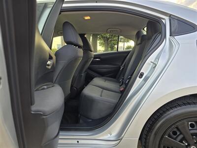2020 Toyota Corolla LE   - Photo 14 - Garland, TX 75042