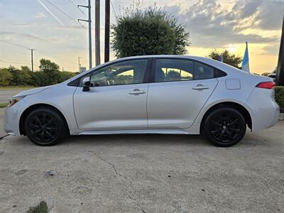 2020 Toyota Corolla LE   - Photo 3 - Garland, TX 75042