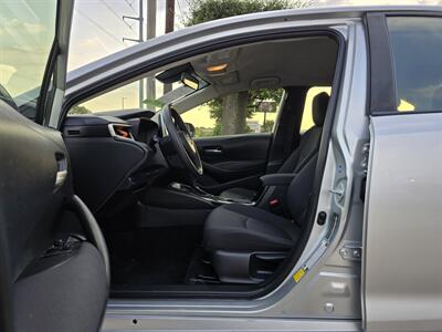 2020 Toyota Corolla LE   - Photo 13 - Garland, TX 75042