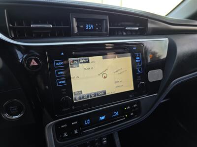 2018 Toyota Corolla XSE   - Photo 22 - Garland, TX 75042