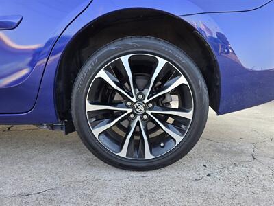 2018 Toyota Corolla XSE   - Photo 4 - Garland, TX 75042