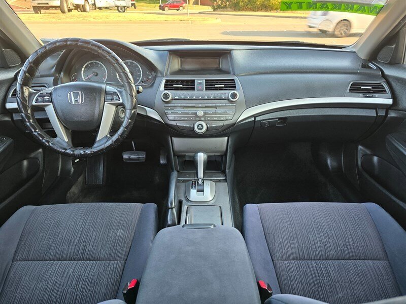 2012 Honda Accord LX - Photo 16 - Garland, TX 75042