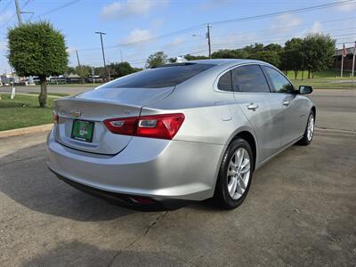 2017 Chevrolet Malibu LT   - Photo 8 - Garland, TX 75042