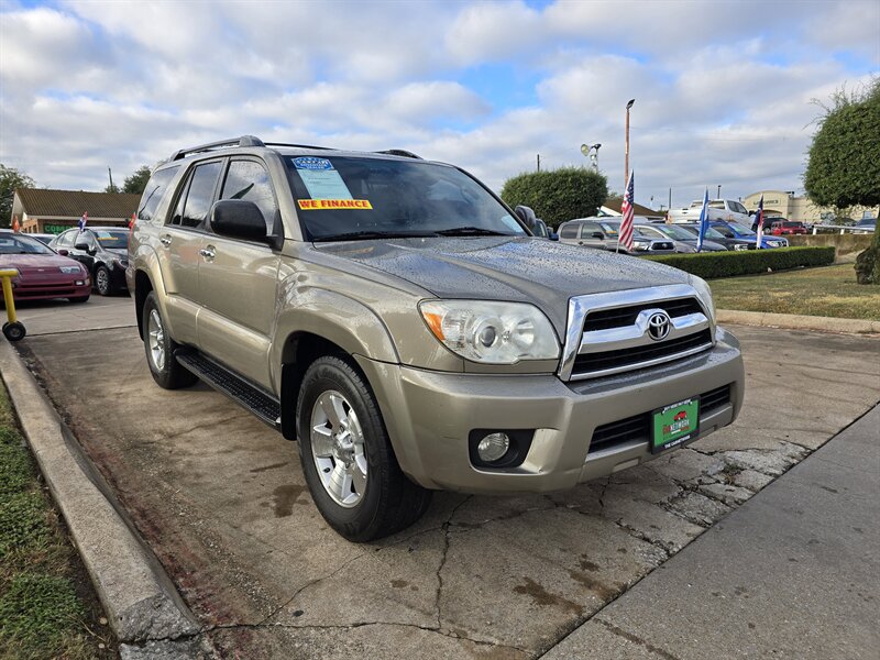 2007 Toyota 4Runner SR5   - Photo 10 - Garland, TX 75042