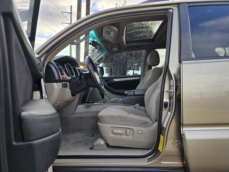 2007 Toyota 4Runner SR5   - Photo 14 - Garland, TX 75042