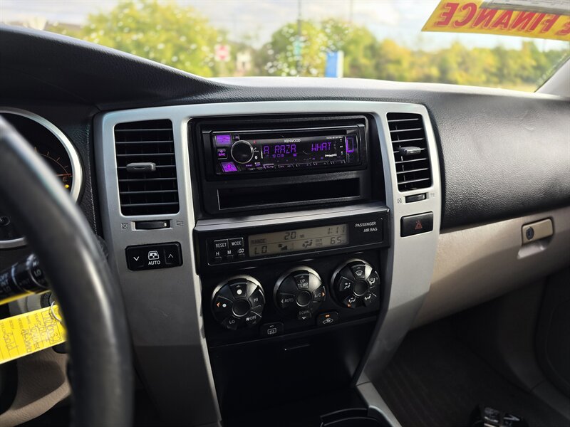 2007 Toyota 4Runner SR5   - Photo 17 - Garland, TX 75042