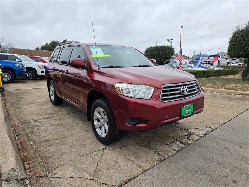 2010 Toyota Highlander - Photo 10 - Garland, TX 75042