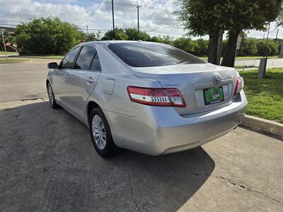 2010 Toyota Camry LE   - Photo 6 - Garland, TX 75042