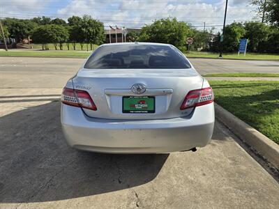 2010 Toyota Camry LE   - Photo 7 - Garland, TX 75042