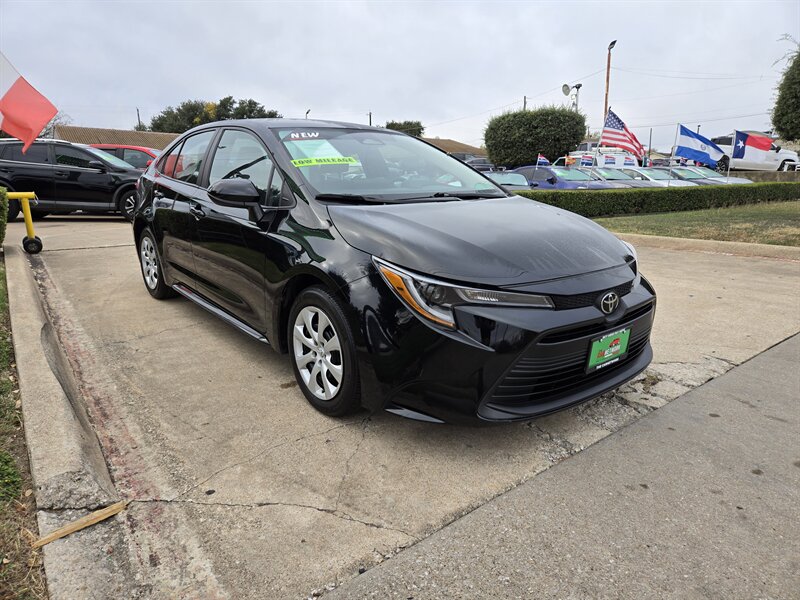 2024 Toyota Corolla LE - Photo 10 - Garland, TX 75042