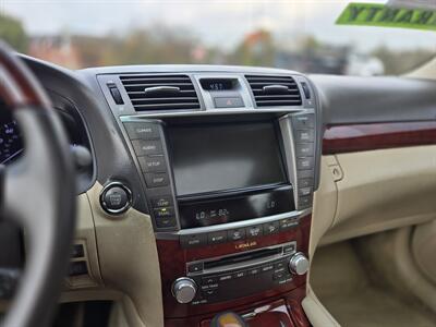 2012 Lexus LS 460   - Photo 21 - Garland, TX 75042