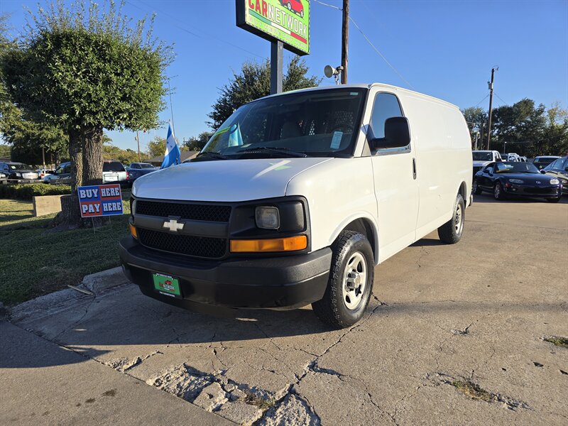 2005 Chevrolet Express 1500 - Photo 2 - Garland, TX 75042