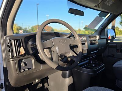 2005 Chevrolet Express 1500 - Photo 16 - Garland, TX 75042