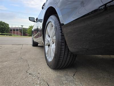 2014 Chevrolet Impala LT   - Photo 4 - Garland, TX 75042