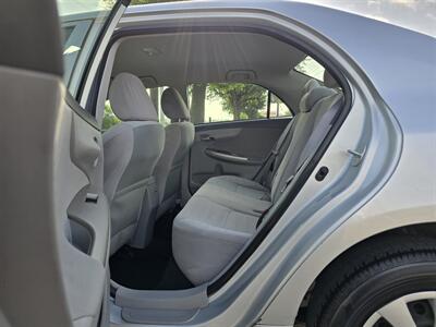 2010 Toyota Corolla LE   - Photo 15 - Garland, TX 75042