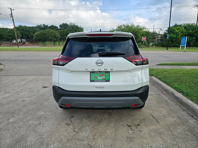 2023 Nissan Rogue S - Photo 8 - Garland, TX 75042