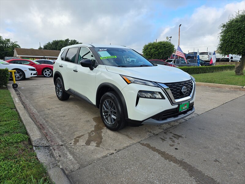 2023 Nissan Rogue S - Photo 11 - Garland, TX 75042