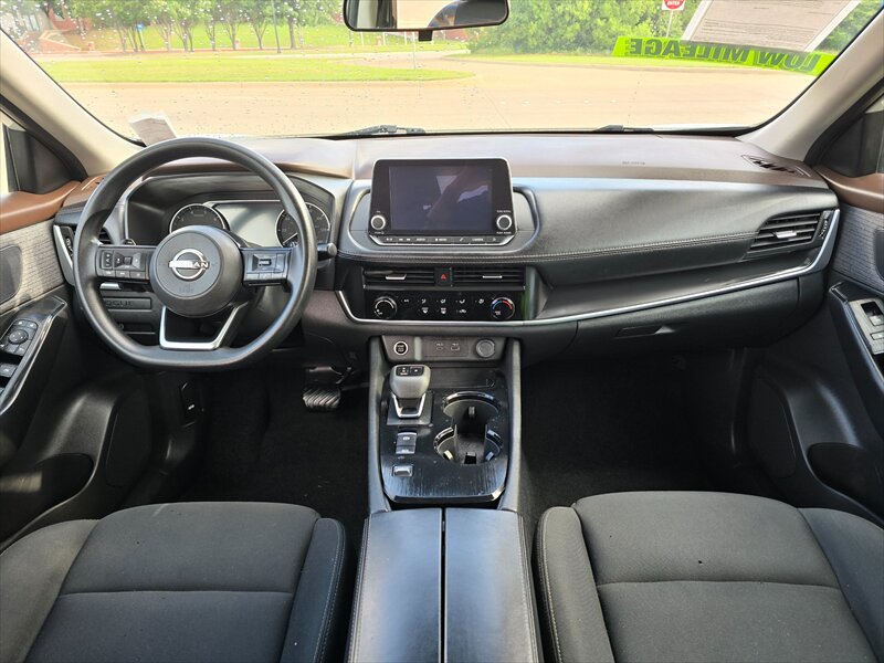 2023 Nissan Rogue S - Photo 18 - Garland, TX 75042