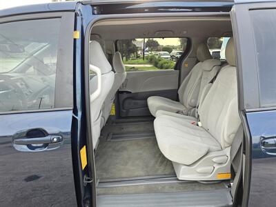 2012 Toyota Sienna LE 8-Passenger   - Photo 14 - Garland, TX 75042