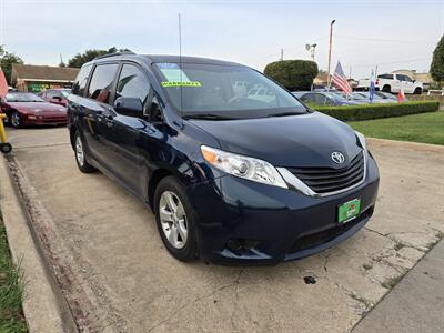 2012 Toyota Sienna LE 8-Passenger   - Photo 10 - Garland, TX 75042