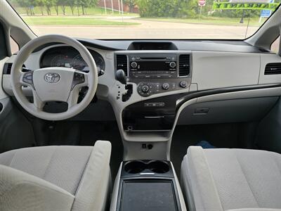 2012 Toyota Sienna LE 8-Passenger   - Photo 16 - Garland, TX 75042