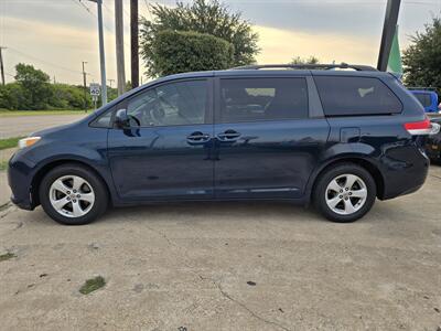 2012 Toyota Sienna LE 8-Passenger   - Photo 3 - Garland, TX 75042