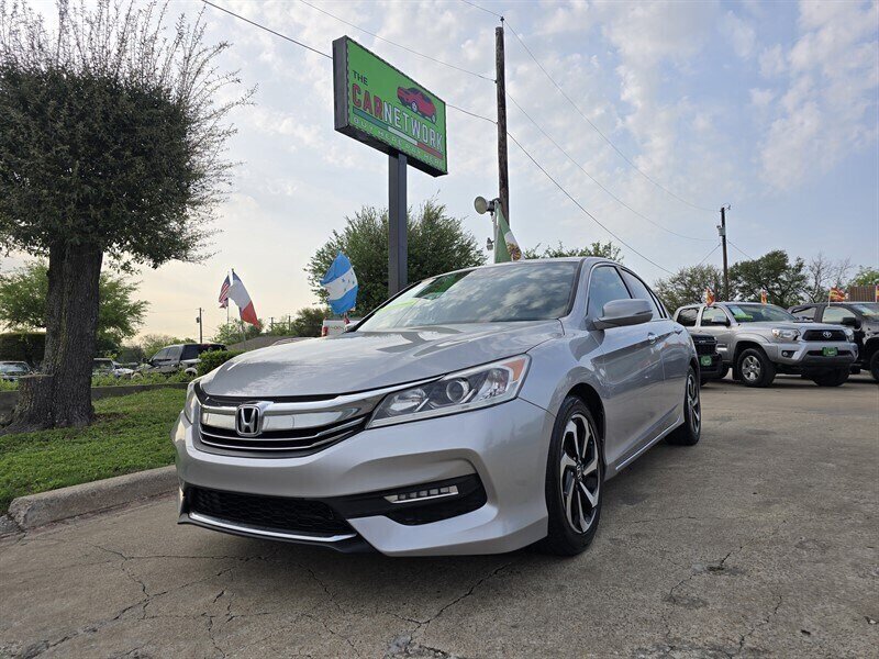2016 Honda Accord EX-L w/Navi w/Honda Sensi   - Photo 1 - Garland, TX 75042