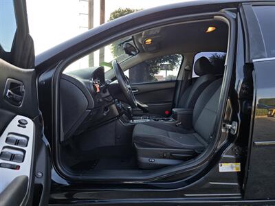 2010 Pontiac G6   - Photo 14 - Garland, TX 75042