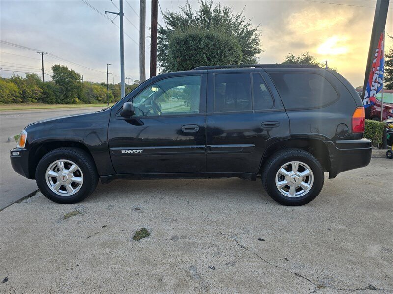 2004 GMC Envoy SLT - Photo 3 - Garland, TX 75042
