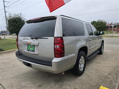 2008 Chevrolet Suburban LT   - Photo 8 - Garland, TX 75042