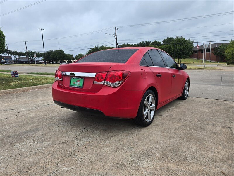 2013 Chevrolet Cruze 2LT Auto - Photo 8 - Garland, TX 75042