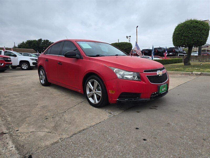 2013 Chevrolet Cruze 2LT Auto - Photo 10 - Garland, TX 75042