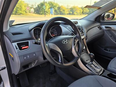 2013 Hyundai Elantra GLS   - Photo 13 - Garland, TX 75042
