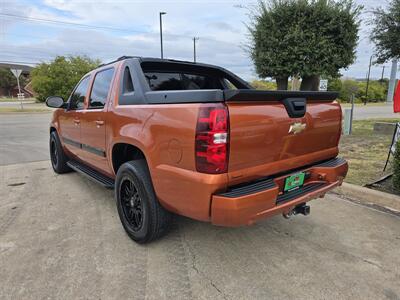 2007 Chevrolet Avalanche LT 1500   - Photo 5 - Garland, TX 75042