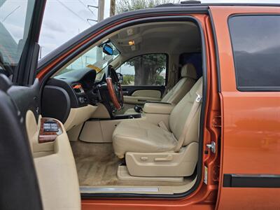 2007 Chevrolet Avalanche LT 1500   - Photo 13 - Garland, TX 75042