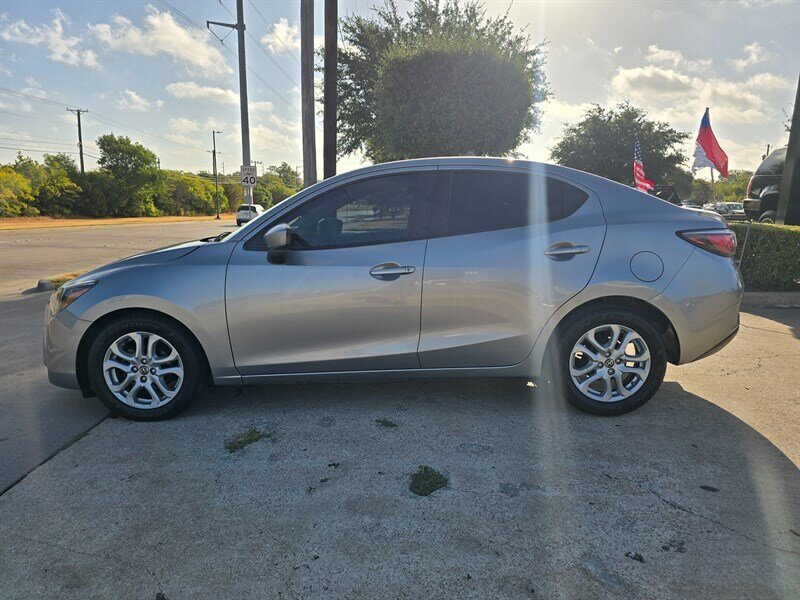 2016 Scion iA - Photo 3 - Garland, TX 75042