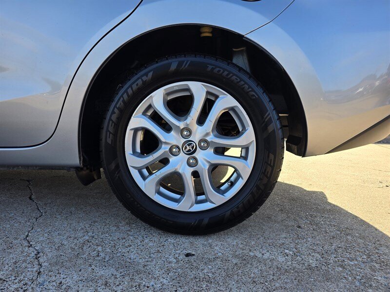2016 Scion iA - Photo 4 - Garland, TX 75042