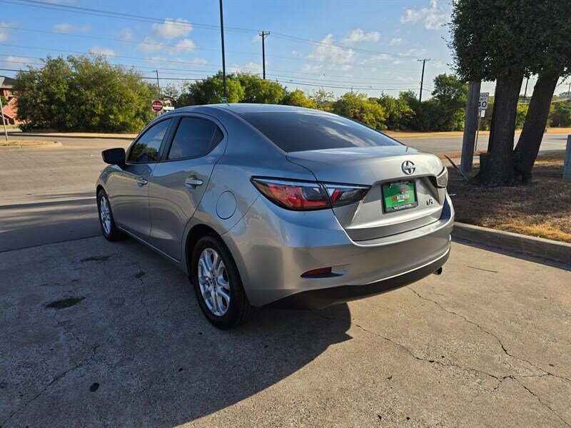 2016 Scion iA - Photo 6 - Garland, TX 75042