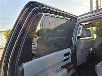2016 Toyota Sequoia Platinum   - Photo 23 - Garland, TX 75042