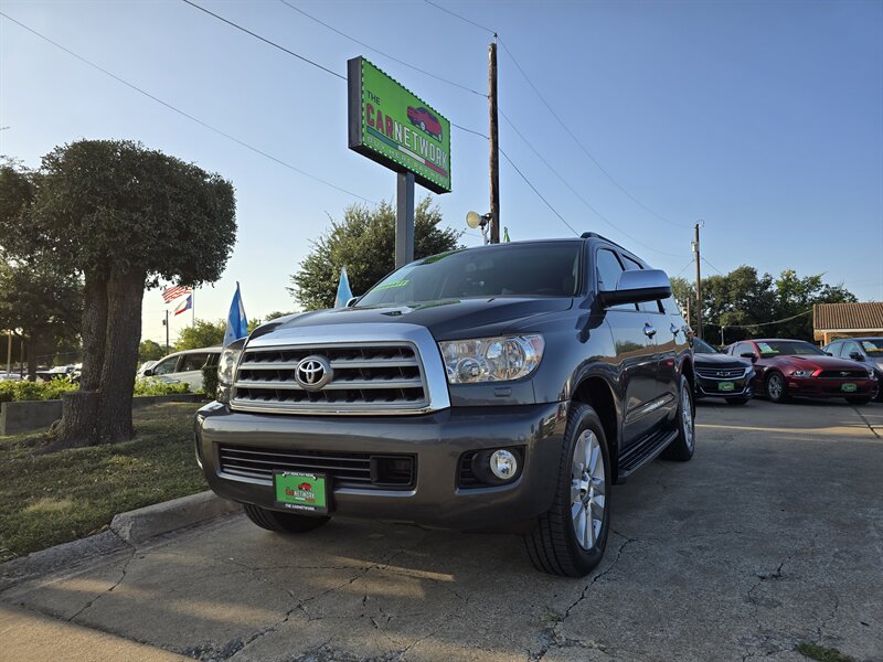 2016 Toyota Sequoia Platinum - Photo 1 - Garland, TX 75042