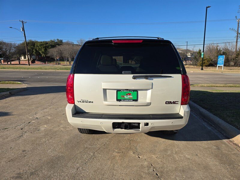2014 GMC Yukon SLT - Photo 9 - Garland, TX 75042