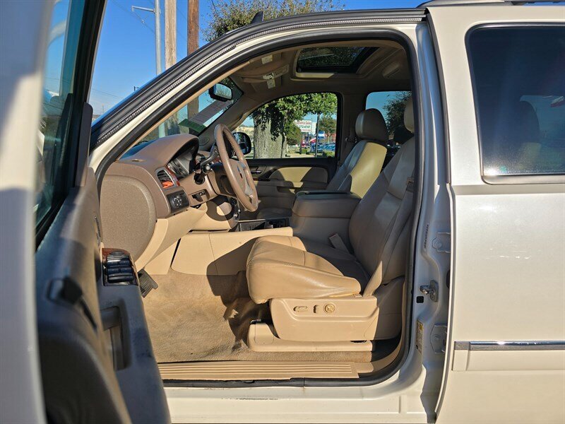 2014 GMC Yukon SLT - Photo 18 - Garland, TX 75042
